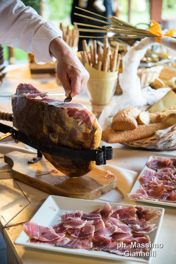 Agriturismo Podere Bucine Basso Lari Kültér fotó